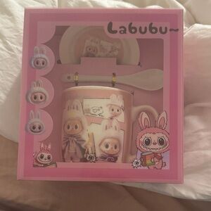 NWT Labubu Pink Mug Set